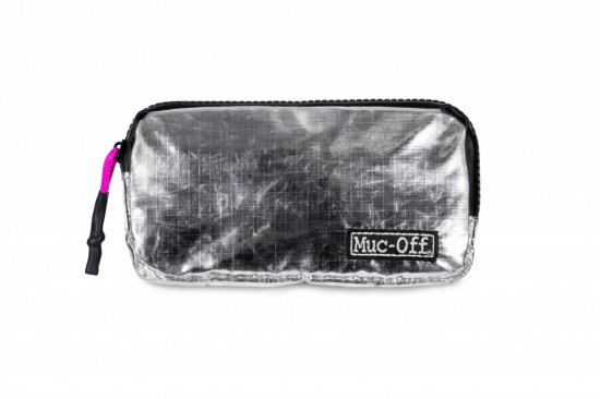 Essentials case MUC-OFF 20453 srebrna