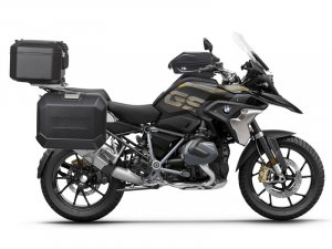 Komplet aluminijastih kovčkov z nosilci in ploščo SHAD TERRA BLACK, 48L zadnji kovček  in 36L/47L st SHAD R 1200 GS Adventure/ R 1250 GS Adventure