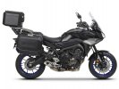 Komplet aluminijastih kovčkov z nosilci in ploščo SHAD TERRA BLACK, 48L zadnji kovček  in 36L/47L stranski kovčki SHAD YAMAHA MT-09 Tracer / Tracer 900